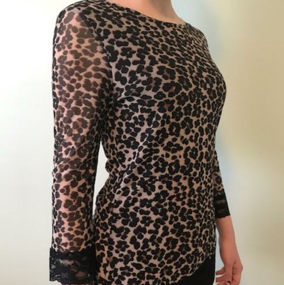 Leapord-print long sleeve top - Picture 1 of 3